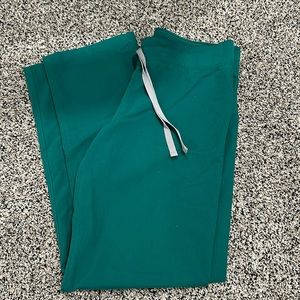 Green figs scrub pants